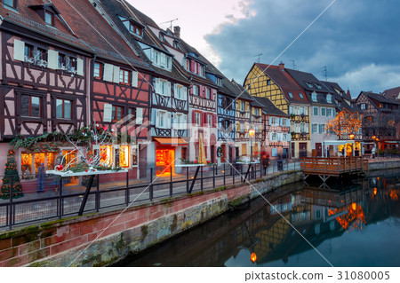French city Colmar on Christmas Eve. 31080005