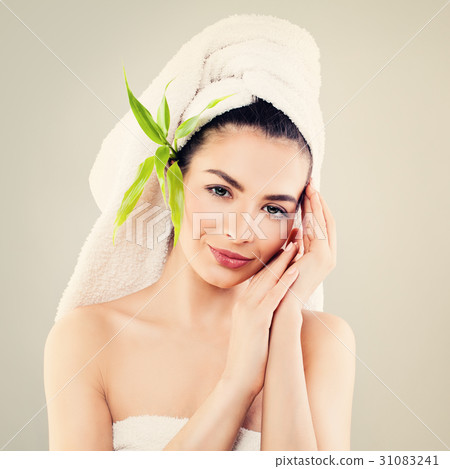 Spa Beauty and Skincare. Beautiful Spa Woman 31083241