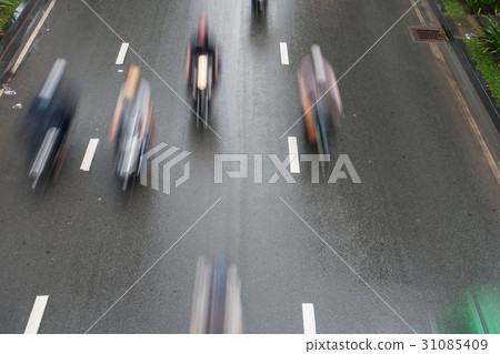 Blurred defocus, traffic in Ho Chi Minh city Blurred defocus, traffic in Ho Chi Minh city 31085409