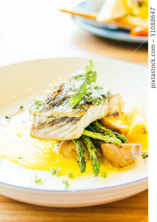 Barramundi or pangasius fish and meat steak Barramundi or pangasius fish and meat steak 31088647