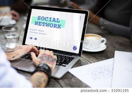 Social Chat Share Online Communication Graphic 31091195