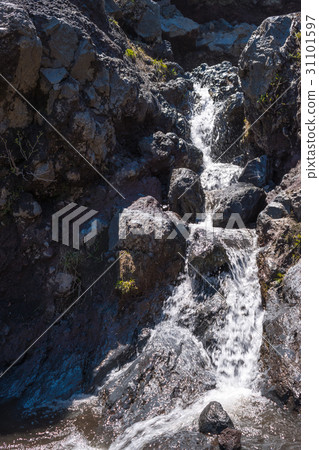 Phantom waterfall 31101597