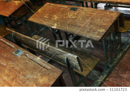 Old classroom interior Old classroom interior 31101723