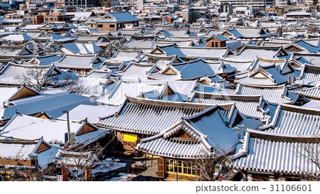 Roof of Jeonju traditional Korean village Roof of Jeonju traditional Korean village 31106601