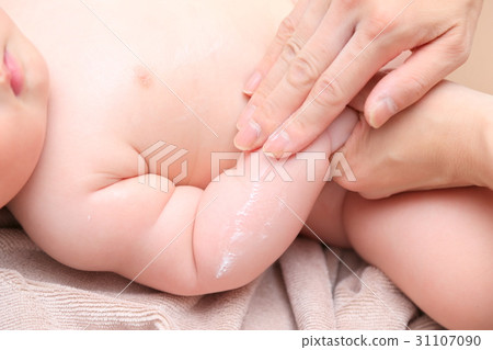 Infant body care image 31107090