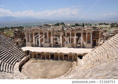 Hierapolis ruins in Turkey 31108753
