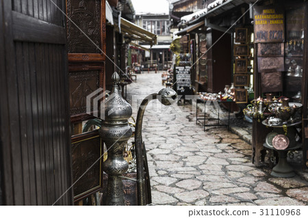 Copper product as souvenir for visitors 31110968