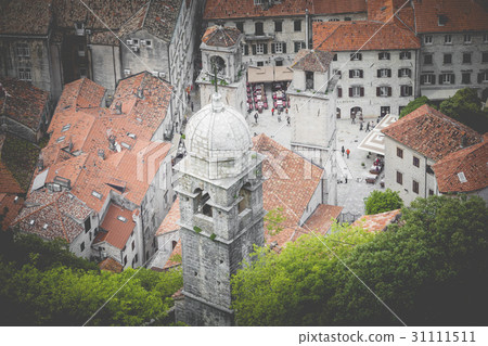 Bright tiled roofs of the houses,Kotor,Montenegro 31111511