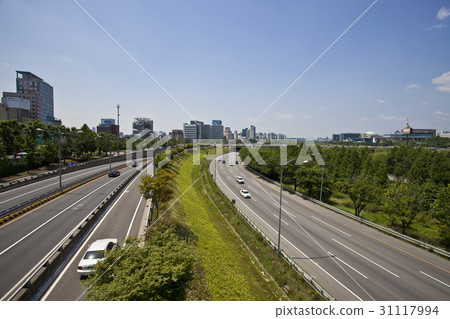 Olympic Expressway, Yeouido, Yeongdeungpo-gu, Seoul 31117994