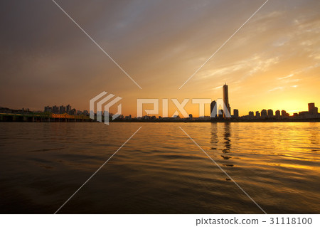 63建築，Lienchenia，漢江鐵橋，漢江市政公園，汝矣島，永登浦區，漢江，首爾 31118100