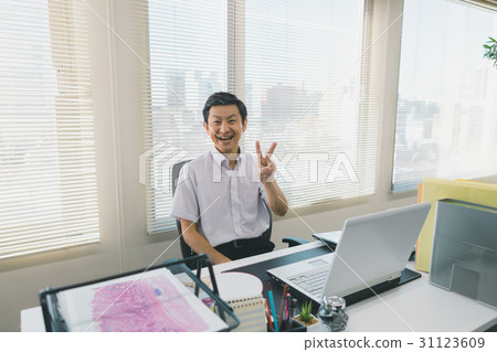 商務人士 商人 男性白領 31123609