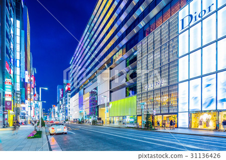 東京銀座中央大道夜景（銀座6丁目） 31136426