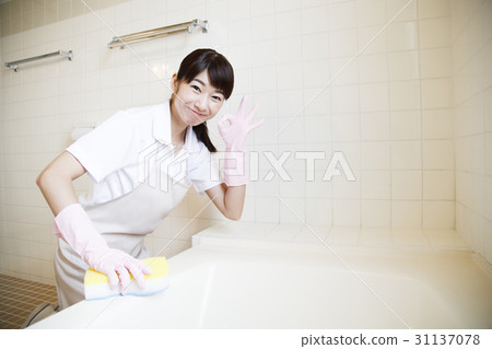 管家浴室清潔浴室浴室浴室家政代表清潔管家女人 31137078