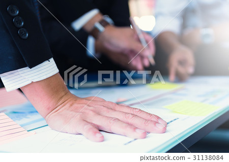business teamwork discussing ideas business teamwork discussing ideas 31138084