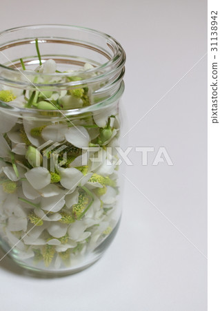 Dodge of flower tincture 31138942