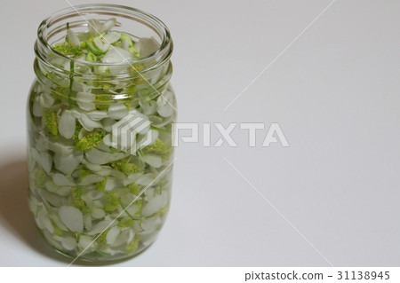 Dodge of flower tincture 31138945