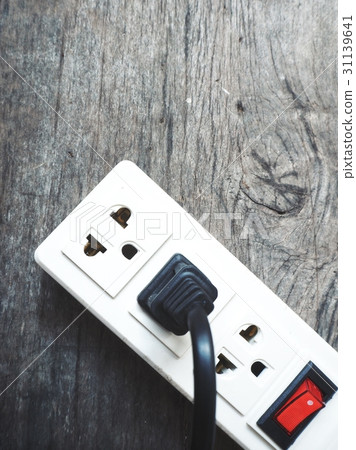 Plug and socket Plug and socket 31139641