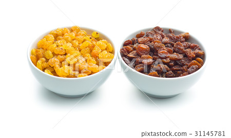 Sweet dried raisins. 31145781