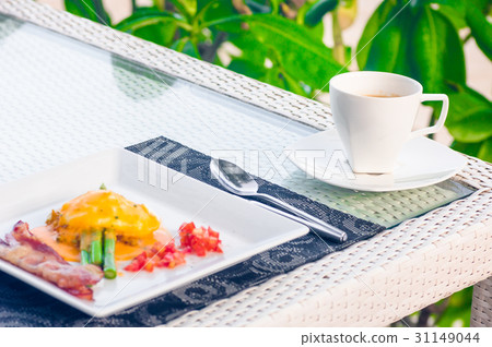 set of breakfast and coffee 31149044