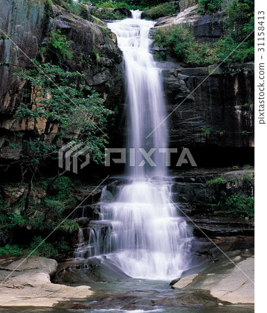 Osong Waterfall, Mt. Esu, Changzhou, Gyeongbuk 31158413