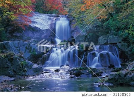 Madang Rock Waterfall, Ungdong Valley, Mt. Tae-san, Inje-gun, Gangwon-do 31158505