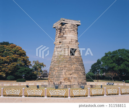 慶州市慶州市的Cheomseongdae(國寶31號) 慶州市慶州市的Cheomseongdae(國寶31號) 31158811