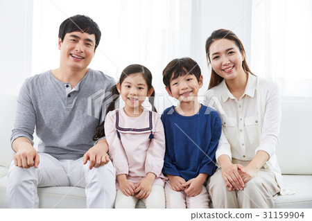 Happy four families Happy four families 31159904
