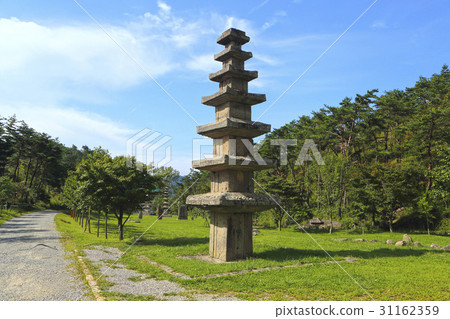 Hwasun Unusa Temple Seven-story Pagoda, Yunju Temple (Historic Site 312), Cheonbushan, Hwasun-gun, Jeonnam 31162359