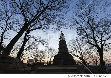 位於京畿道驪州市Bongmyusan的Sinleuksa寺，Yeoju Sinleuksa多層塔（寶藏26號） 31164870