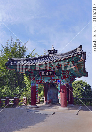 Bumjong, Bumjongak, Bogwangsa, Goryeongsan, Paju, Gyeonggi-do Bumjong, Bumjongak, Bogwangsa, Goryeongsan, Paju, Gyeonggi-do 31167319
