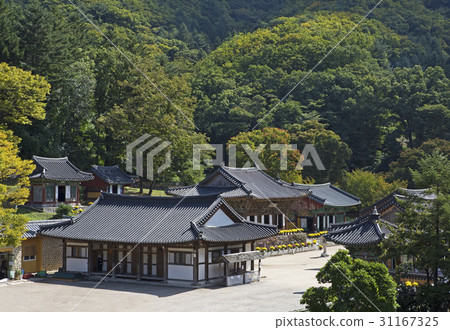 Daonungbojeon, Bogwangsa, Goryeongsan, Paju, Gyeonggi-do Daonungbojeon, Bogwangsa, Goryeongsan, Paju, Gyeonggi-do 31167325