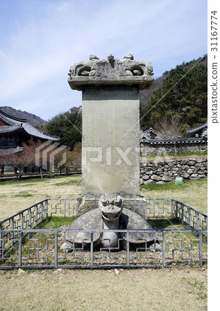 Jangheung Borimsa auxiliary junior temple tower (Treasure 158), Borimsa temple, Jucheon temple, Jangheung-gun, Jeonnam 31167774