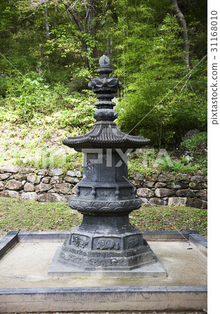 Hwanggoksa East Bldg. (National Treasure No. 53), Songwon, Jiri, Guryeo, Jeonnam 31168010