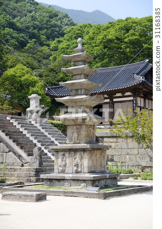Hwaeomsa Temple, Seogwipo Pagoda (Treasure 133), Hwaeomsa Temple (Historic Site 505), Gurye-gun, Jeollanam-do 31168385