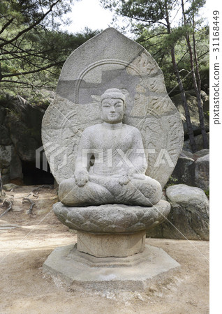 Gyeongju，Namsan Samryung Gyeongseok Gyeolseo（寶藏666），Gyeongju，Gyeongbuk 31168449