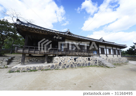 慶州市慶州市陽東民俗村慶州陽東灣家族(寶藏442號) 慶州市慶州市陽東民俗村慶州陽東灣家族(寶藏442號) 31168495