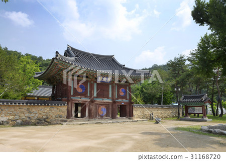 Jilin Peilam Seowon (Historic Site No. 242), Jangseong-gun, Jeonnam Jilin Peilam Seowon (Historic Site No. 242), Jangseong-gun, Jeonnam 31168720