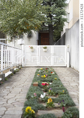 Jiyugaoka, Tokyo, Japan 31172428