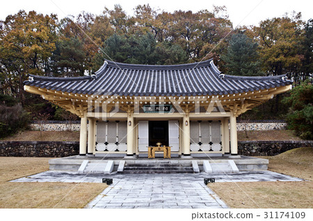Chungryeongsa, Chungju, Chungbuk 31174109