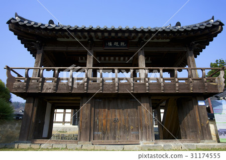 Yongguri,Sung Hyun Seo Won,Yoo Sung-koo,Daejeon Yongguri,Sung Hyun Seo Won,Yoo Sung-koo,Daejeon 31174555