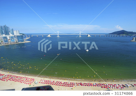 Gwangan Bridge，Gwangalli Beach，Suyu-gu，Busan 31174866