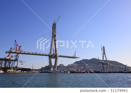 Construction site, Busan Hangang Bridge, Busan Port, Busan 31174941