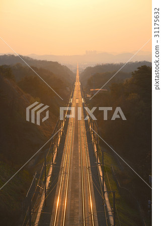 Gyeongan-si,Gyeongbuk鐵路 Gyeongan-si,Gyeongbuk鐵路 31175632