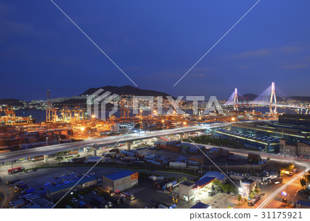 Busan Port Bridge, Gamman Pier, Busan Port, Namgu, Busan Busan Port Bridge, Gamman Pier, Busan Port, Namgu, Busan 31175921