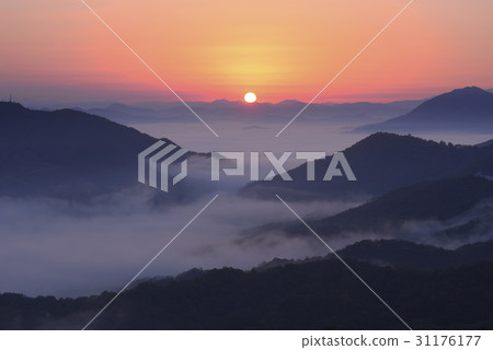 忠武縣沃川縣Jangryeong山 31176177