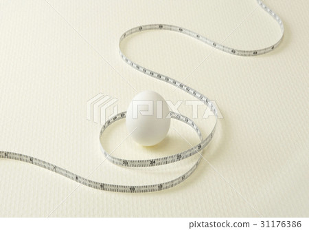 雞蛋,捲尺 雞蛋,捲尺 31176386