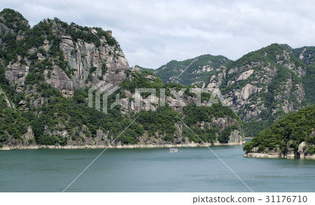 Chungju, Danyang, Chungbuk 31176710