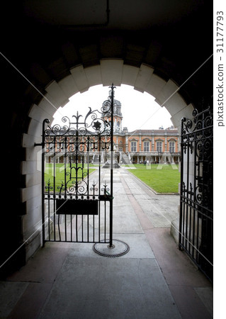 皇家走廊大學，倫敦，英國 31177793