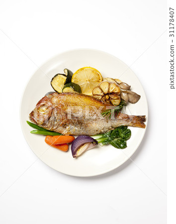 Sea bream 31178407
