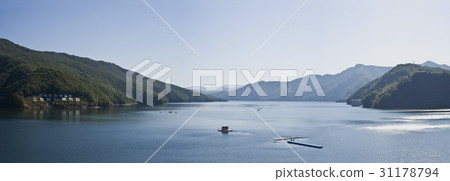 Soyang River, Chuncheon City, Gangwon Province 31178794